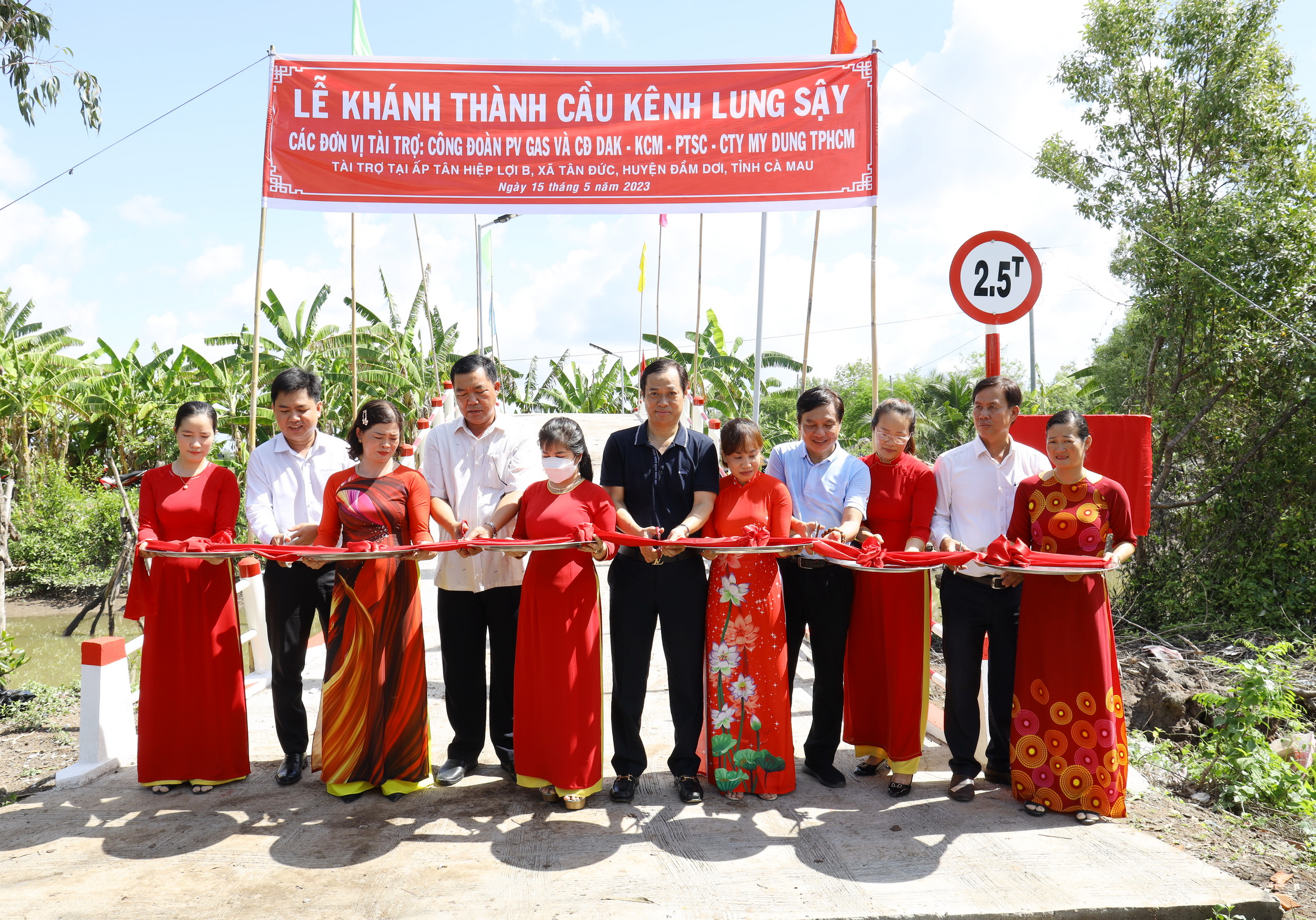 PV GAS launches Lung Say Bridge - The bridge connecting shores happily PV GAS launches Lung Say Bridge - The bridge connecting shores happily