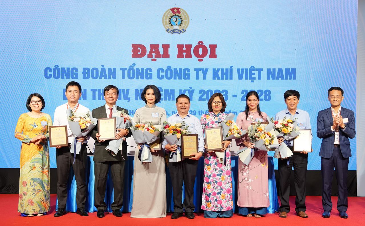 Công đoàn PV GAS tổ chức thành công Đại hội lần thứ IV, nhiệm kỳ 2023 – 2028: “Đổi mới - Trí tuệ - Chuyên nghiệp - Hiệu quả”