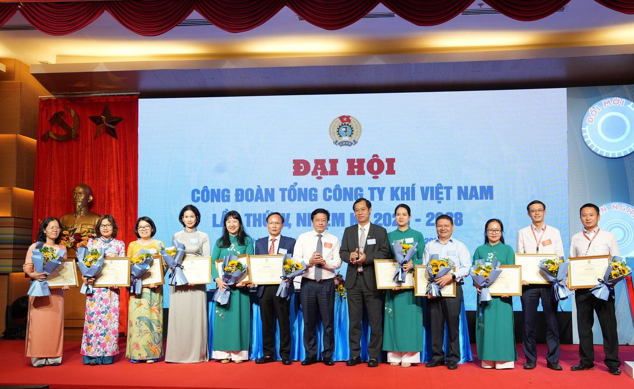 Công đoàn PV GAS tổ chức thành công Đại hội lần thứ IV, nhiệm kỳ 2023 – 2028: “Đổi mới - Trí tuệ - Chuyên nghiệp - Hiệu quả”