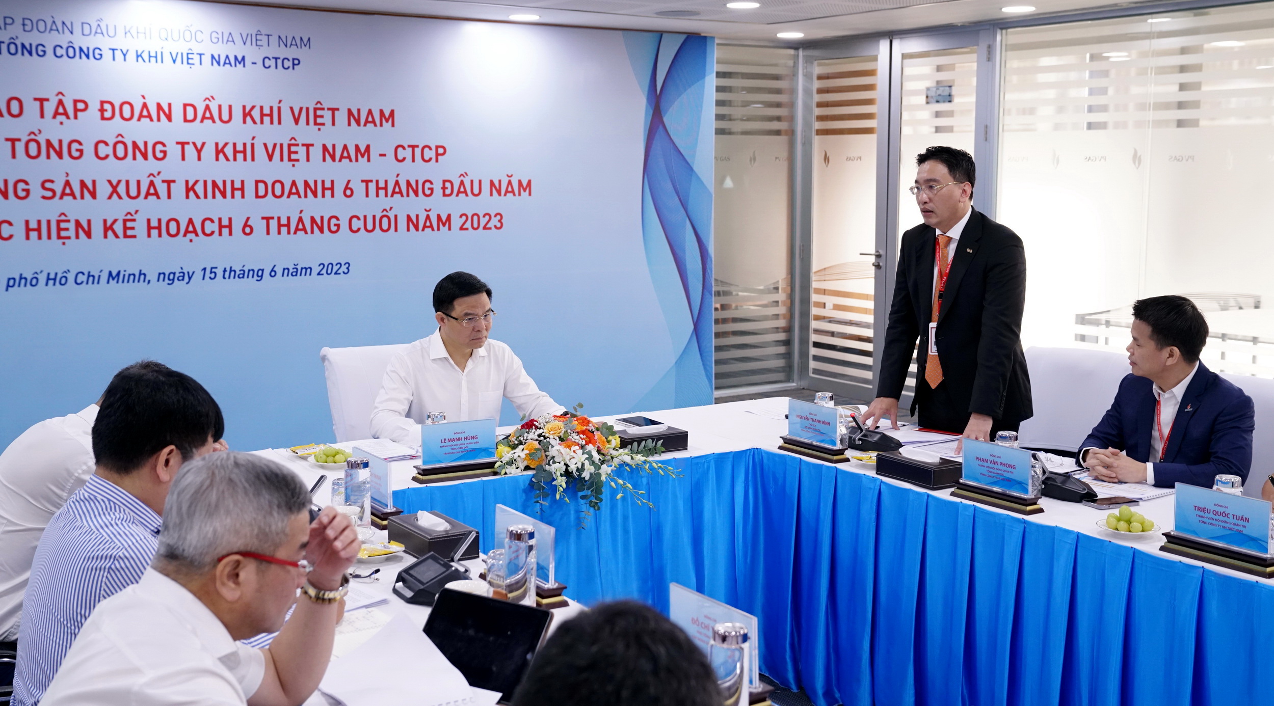 PVN’s General Director Le Manh Hung reviews PV GAS’s business performance in 2023