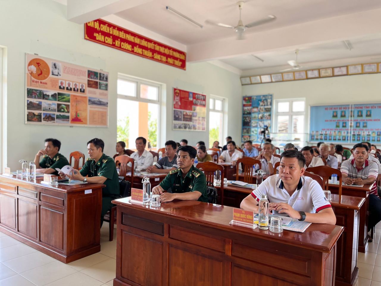 Khí Cà Mau tích cực truyền thông đảm bảo an ninh, an toàn đường ống dẫn khí dưới biển