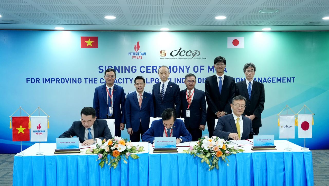 PV GAS/PV GAS LPG ký Thỏa thuận hợp tác với JCCP Nhật Bản về nâng cao năng lực quản lý hệ thống phân phối LPG