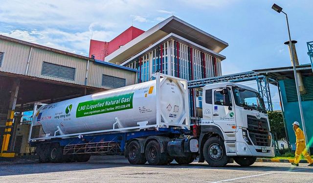 CNG Viet Nam – First Entity Eligible for LNG Business in Vietnam CNG Viet Nam – First Entity Eligible for LNG Business in Vietnam