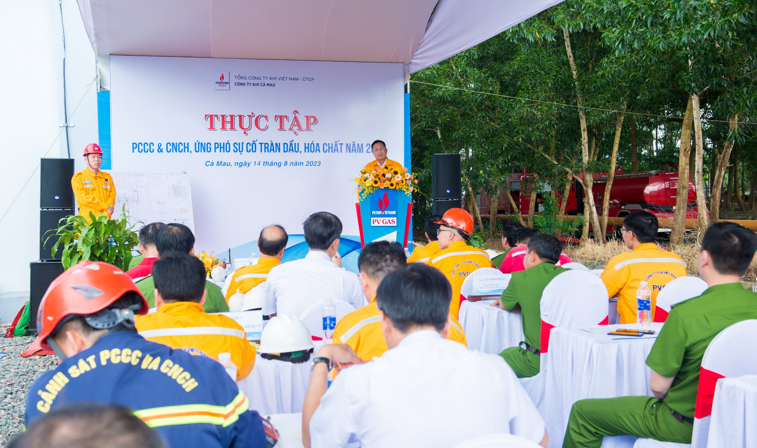 PV GAS Ca Mau Company to Practice Firefighting and Rescue in Response to Oil and Chemical Spills