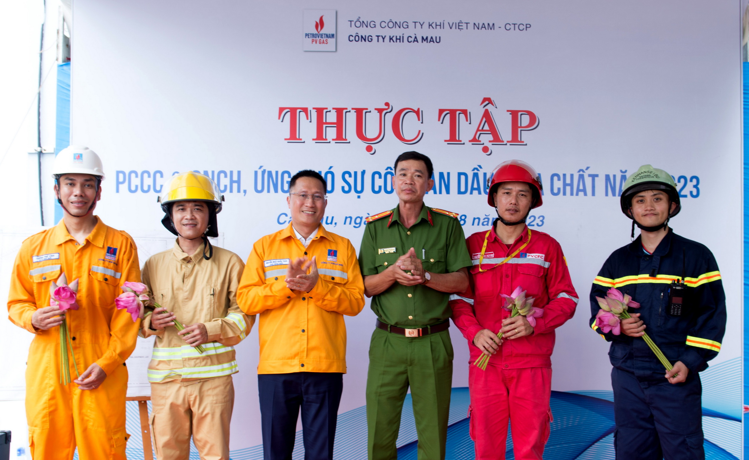 PV GAS Ca Mau Company to Practice Firefighting and Rescue in Response to Oil and Chemical Spills