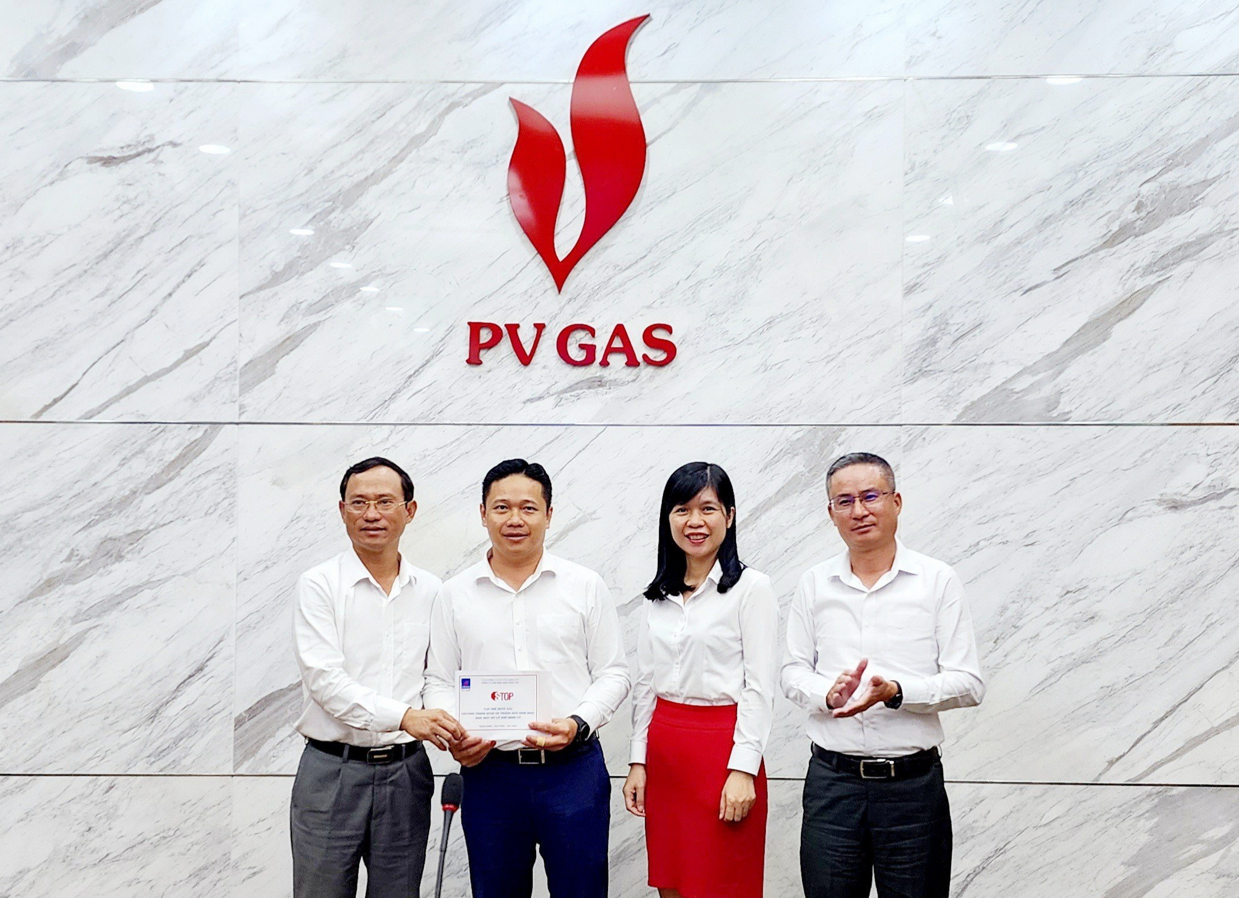 PV GAS Vung Tau Processing Company Active in Safety Training Observation Program
