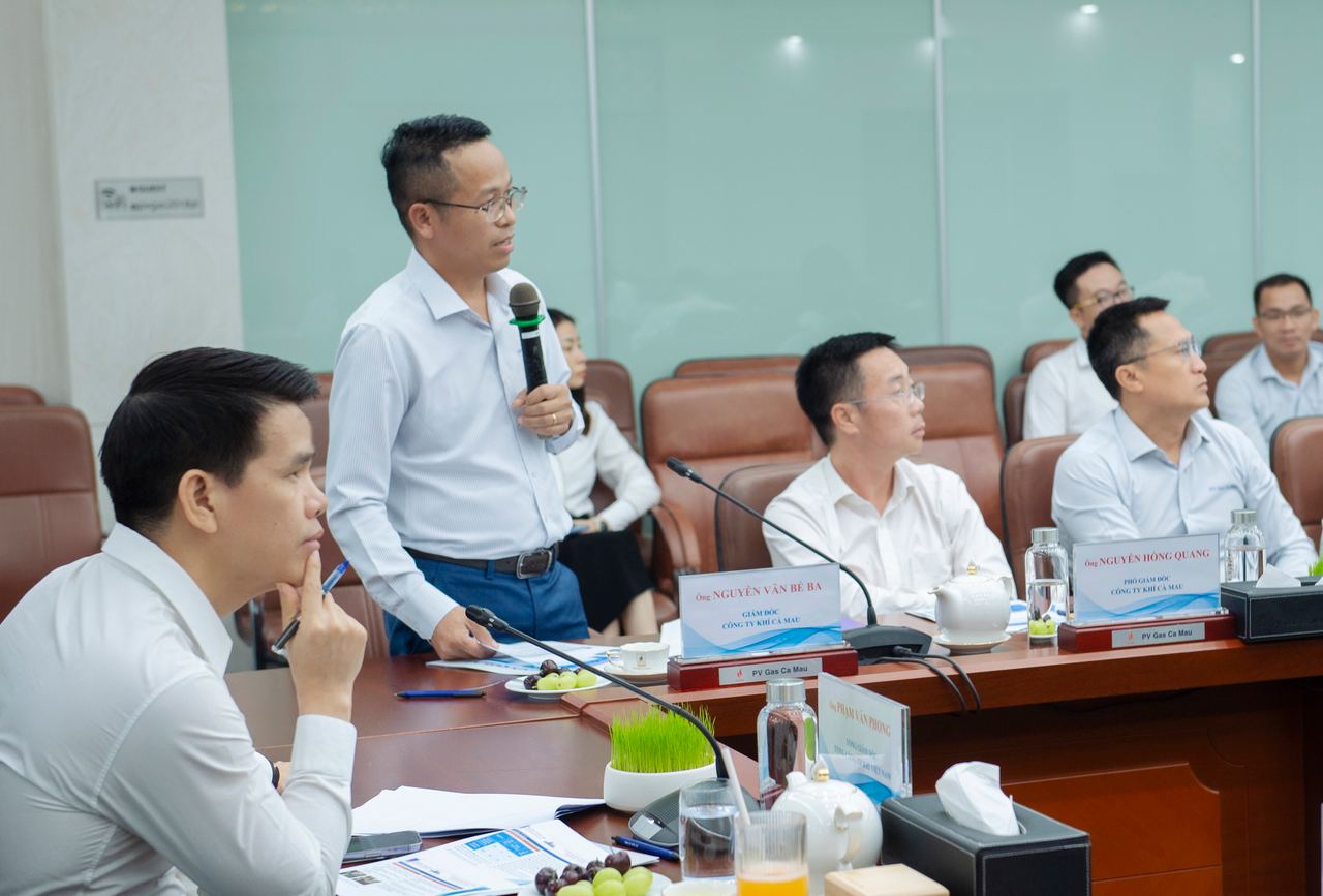 Tổng giám đốc PV GAS làm việc với Công ty Khí Cà Mau về tình hình hoạt động SXKD 8 tháng đầu năm, kế hoạch 4 tháng cuối năm 2023