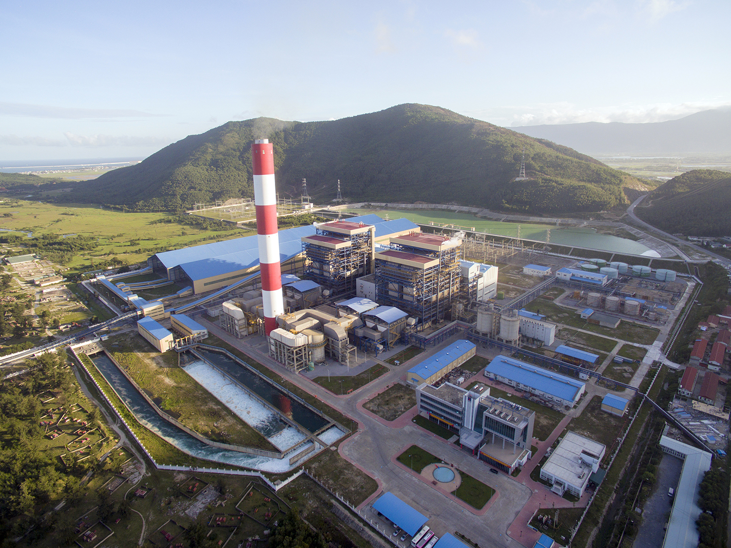 Petrovietnam về đích nhiều chỉ tiêu quan trọng, tăng tốc mở rộng quy mô, tái tạo mô hình kinh doanh