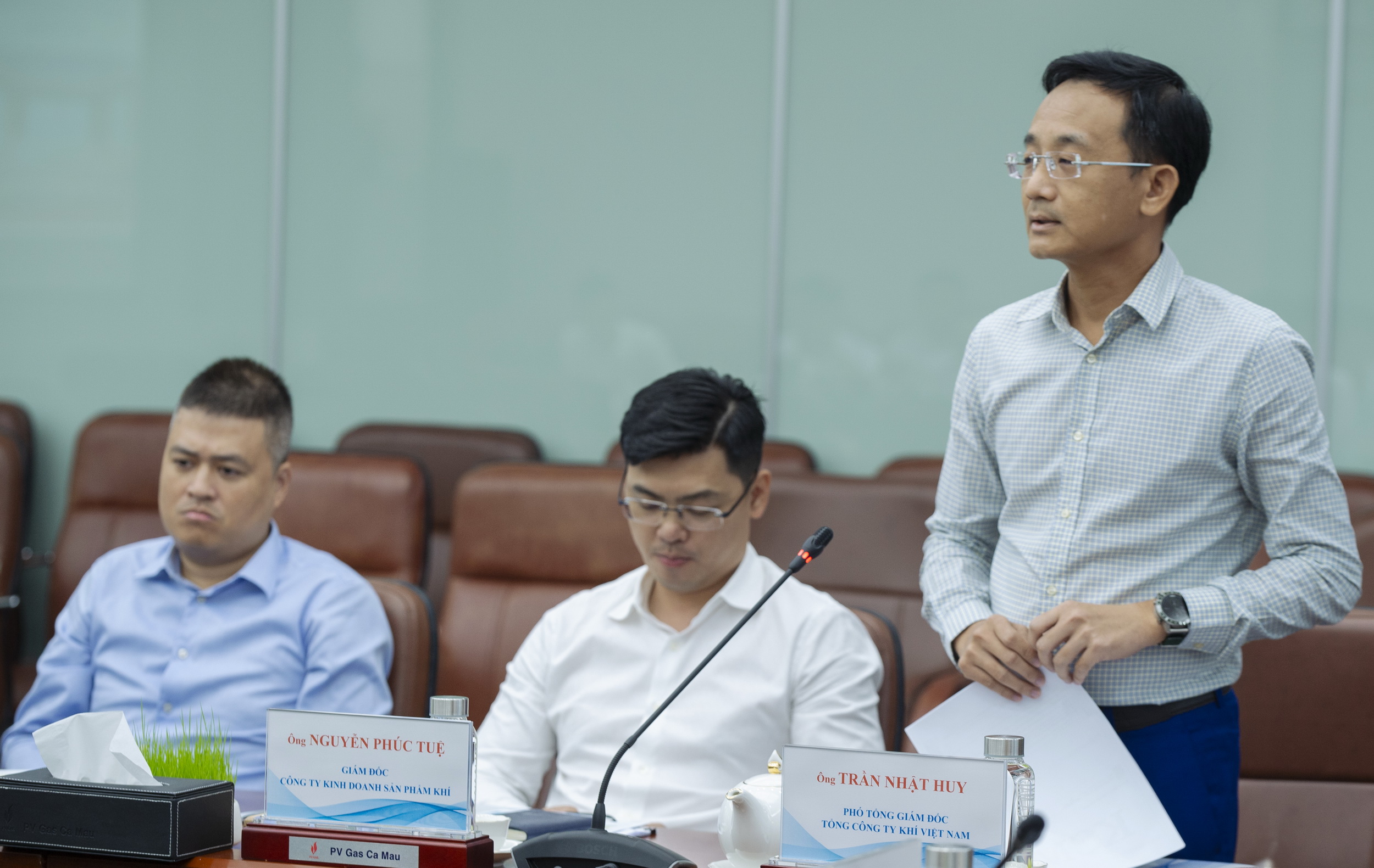 PV GAS’ President & CEO Reviews PV GAS Ca Mau Company’s 8-month Performance, Gives Directions towards End of 2023