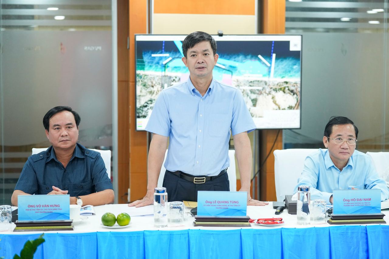 PV GAS đón tiếp và làm việc với đoàn công tác tỉnh Quảng Trị PV GAS đón tiếp và làm việc với đoàn công tác tỉnh Quảng Trị