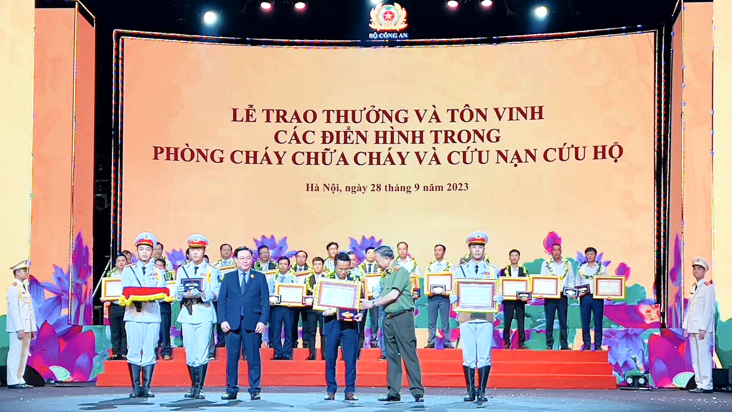 PV GAS nhận các giải thưởng ấn tượng trong công tác Phòng cháy chữa cháy và Cứu nạn cứu hộ