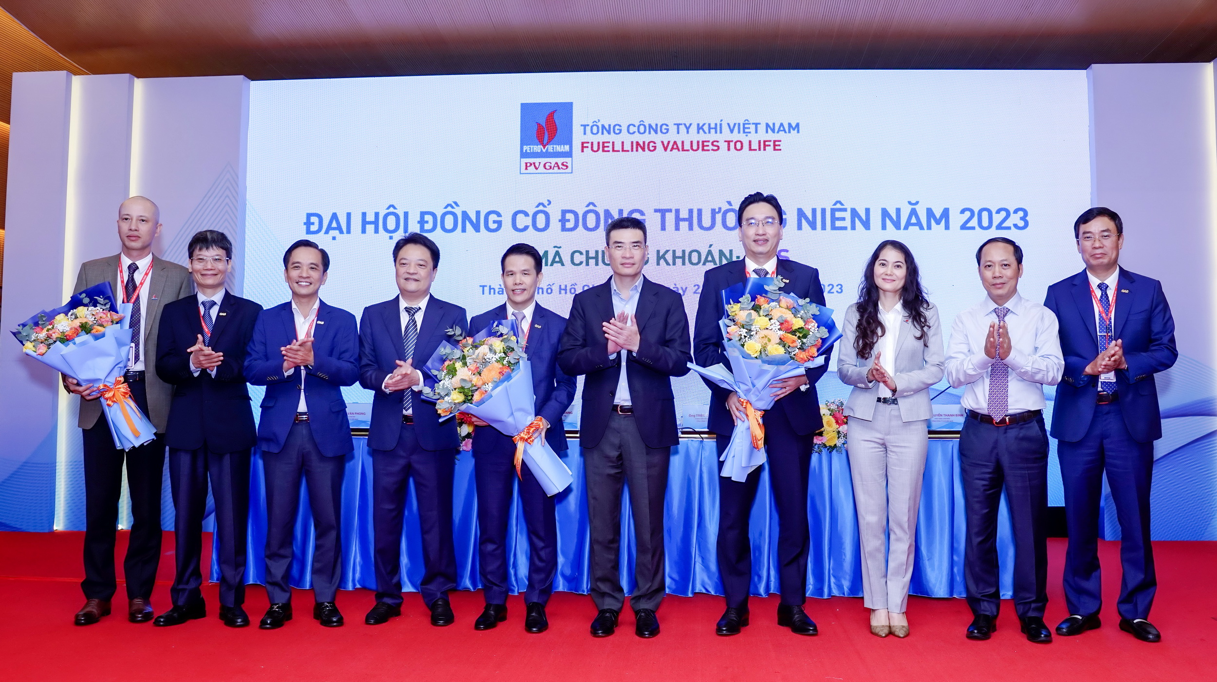 PV GAS đứng trong top 10 doanh nghiệp nộp thuế lớn nhất Việt Nam PV GAS đứng trong top 10 doanh nghiệp nộp thuế lớn nhất Việt Nam