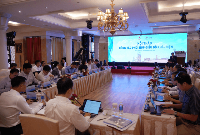 Seminar on Gas-Electricity Coordination between PV GAS and NLDC Seminar on Gas-Electricity Coordination between PV GAS and NLDC