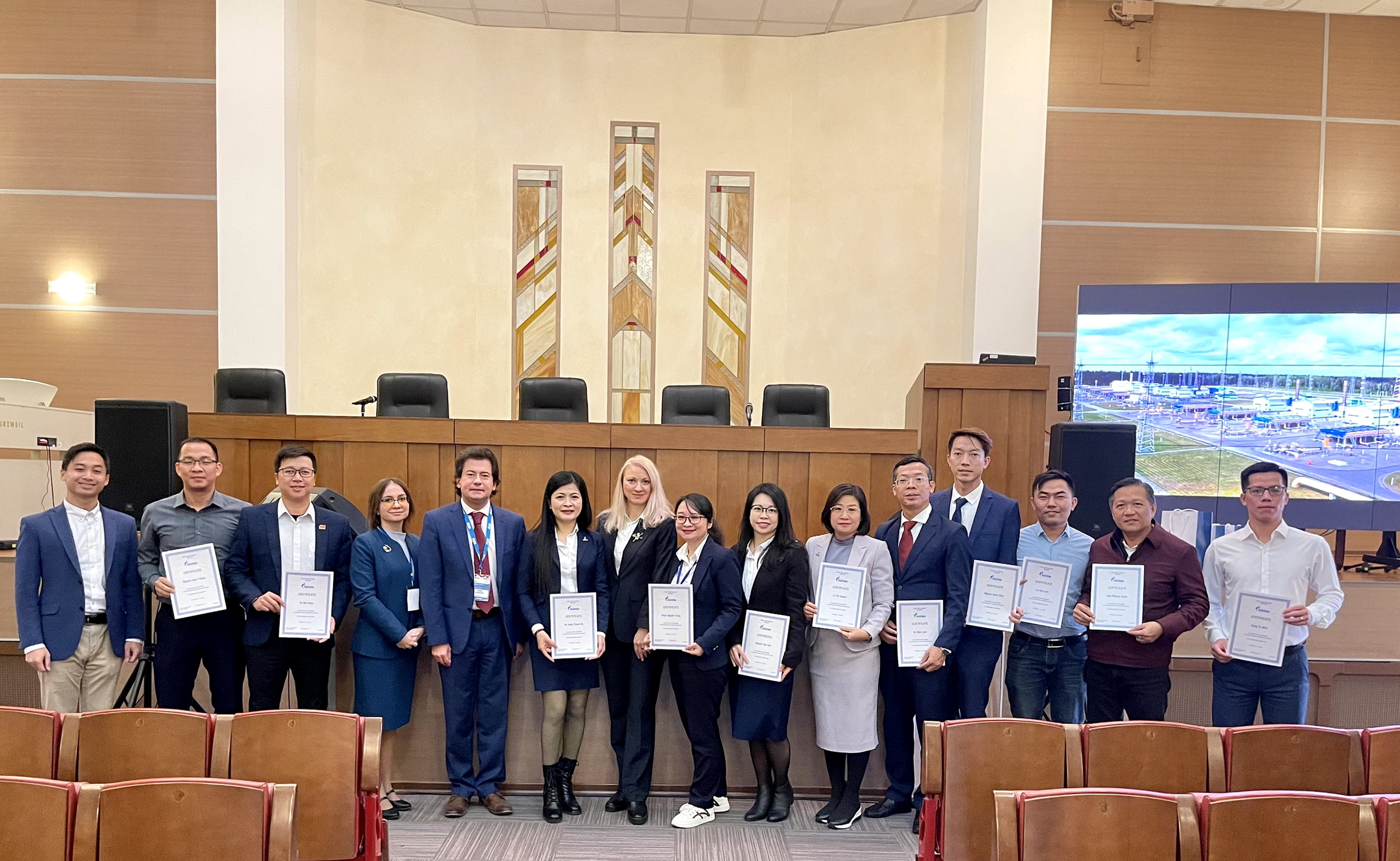 Tập đoàn Dầu khí Việt Nam phối hợp tổ chức chương trình “Đào tạo vận hành hệ thống quản lý đường ống dẫn khí” tại Gazprom