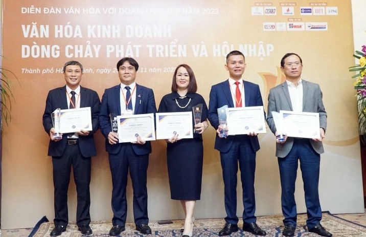 Giao ban CEO tháng 12/2023: Về đích sớm, Petrovietnam tiếp tục nỗ lực hoàn thành cao nhất các mục tiêu năm 2023