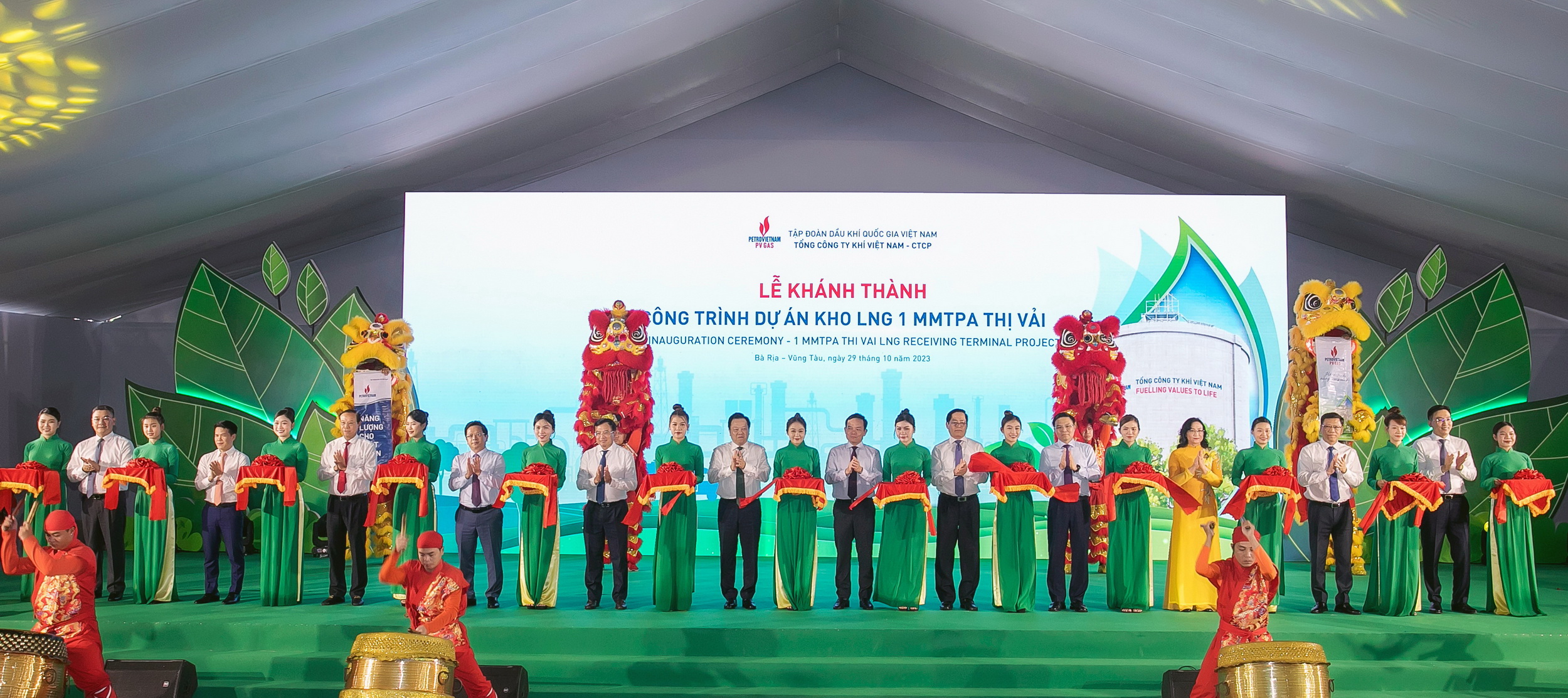 PV GAS NỖ LỰC BỨT PHÁ TRÊN HÀNH TRÌNH NĂNG LƯỢNG XANH PV GAS NỖ LỰC BỨT PHÁ TRÊN HÀNH TRÌNH NĂNG LƯỢNG XANH