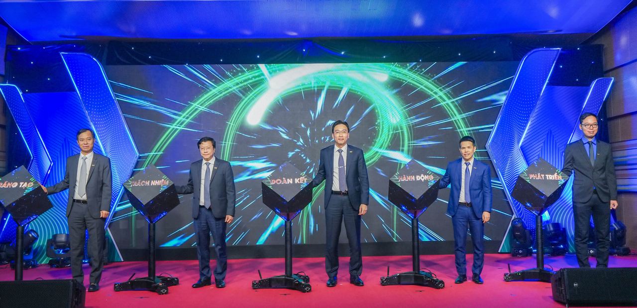 PV GAS phát động thi đua 2024 PV GAS phát động thi đua 2024