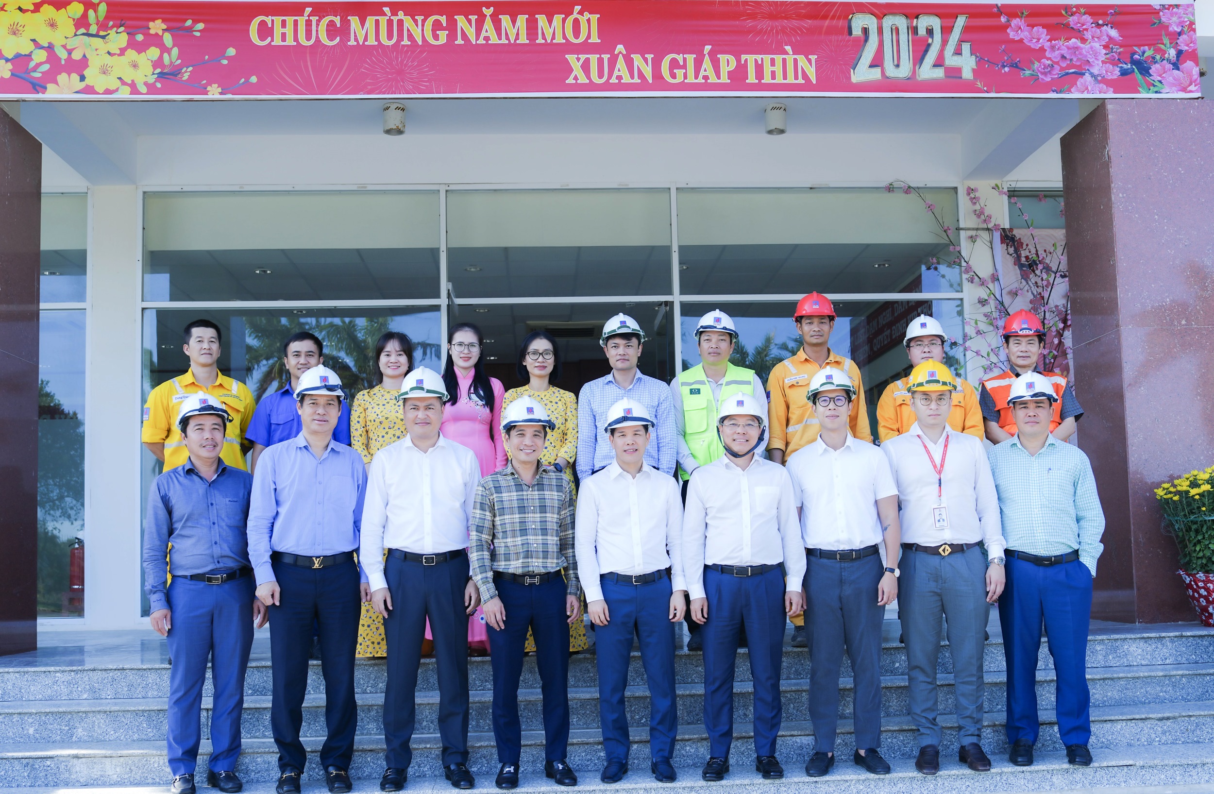 PV GAS chăm lo cho cán bộ công nhân viên nhân dịp Tết Giáp Thìn 2024 PV GAS chăm lo cho cán bộ công nhân viên nhân dịp Tết Giáp Thìn 2024
