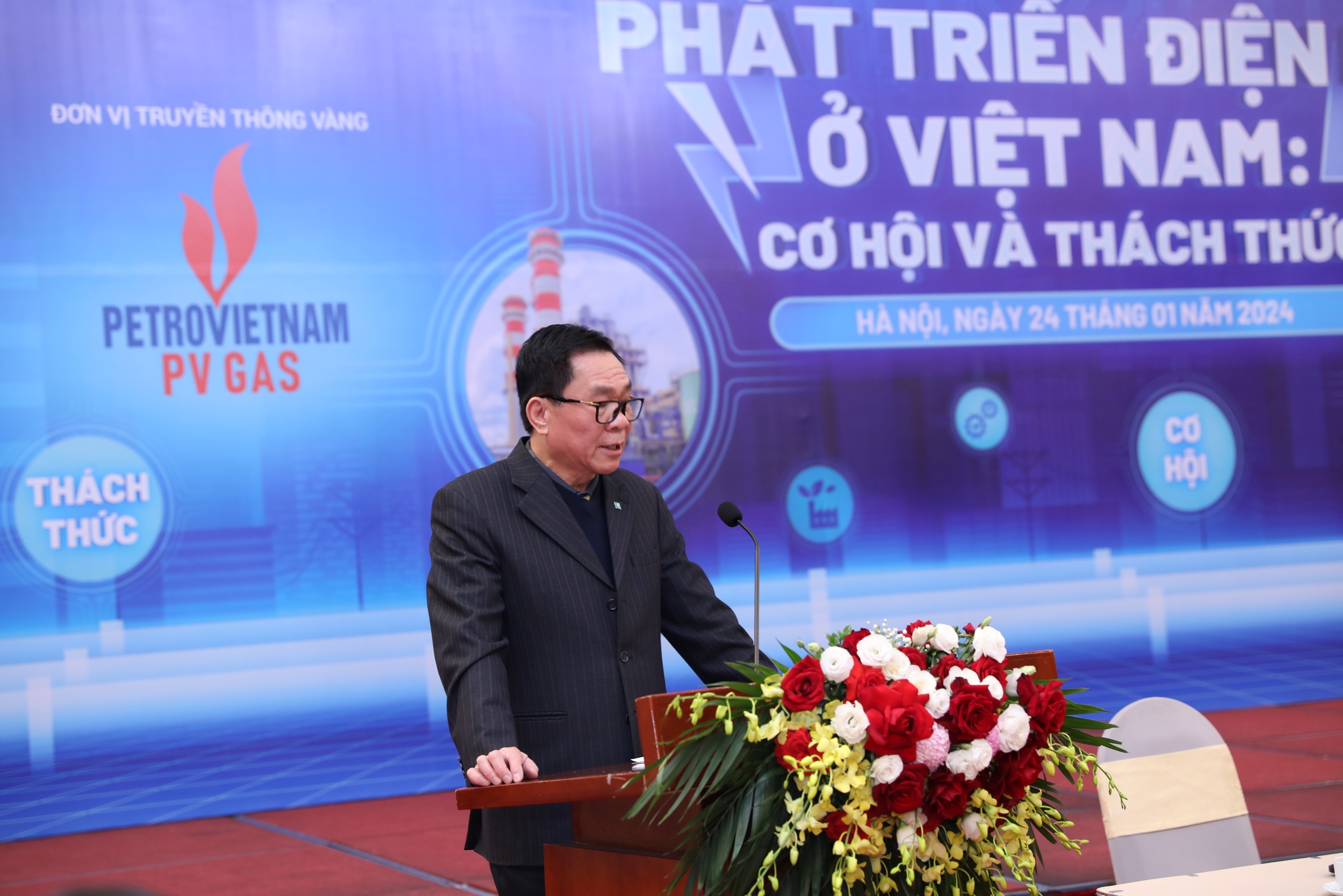 Opportunities and Challenges for the Development of LNG Power Generation in Vietnam