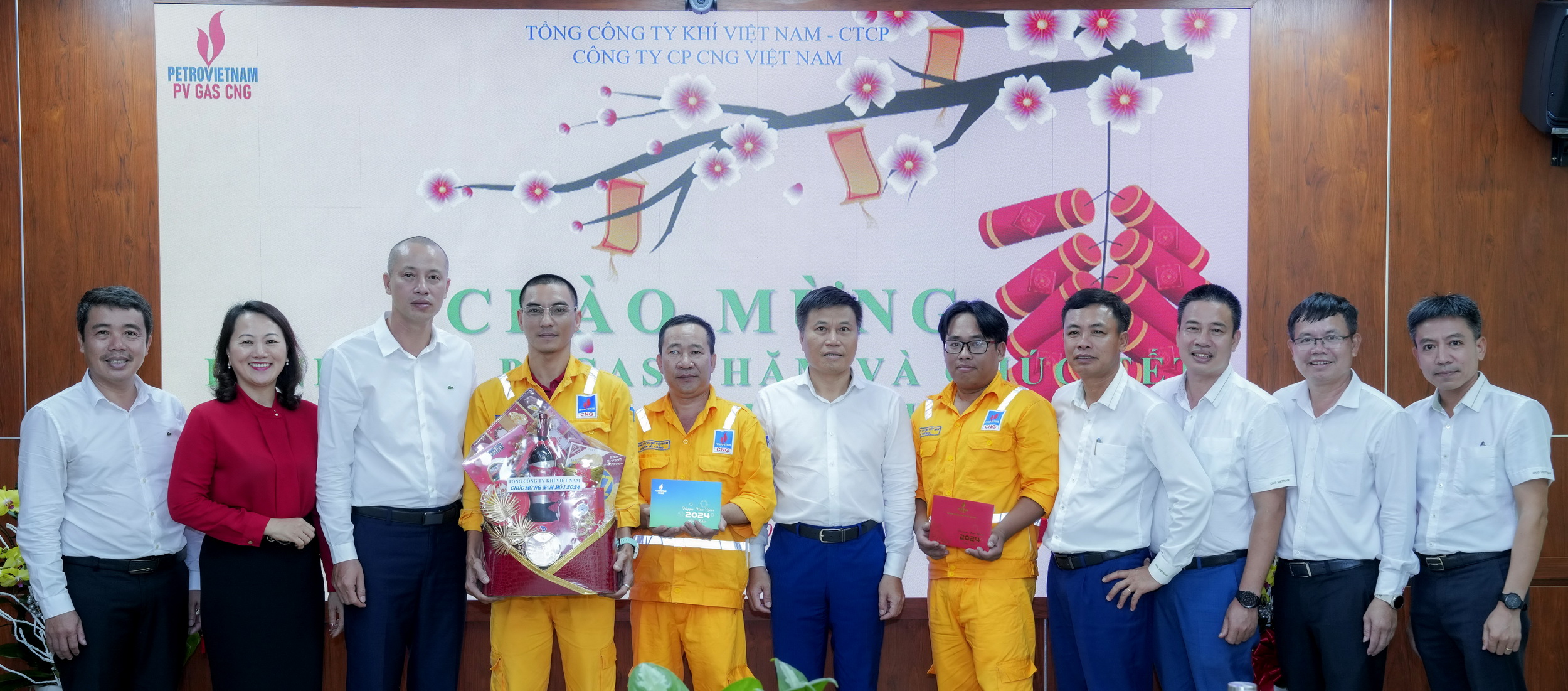 Lãnh đạo PV GAS thăm và chúc Xuân các đơn vị trực Tết tại BR-VT Lãnh đạo PV GAS thăm và chúc Xuân các đơn vị trực Tết tại BR-VT