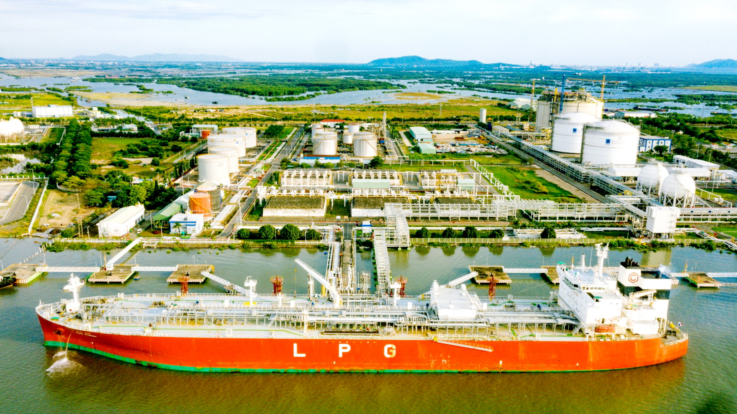 Thị trường biến động, rủi ro tăng cao - PV GAS TRADING vẫn tiếp tục đà tăng trưởng ấn tượng trong quý 1 năm 2024
