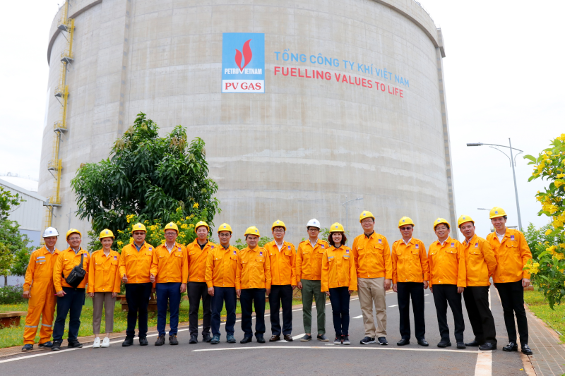 PTT Thailand visits PV GAS