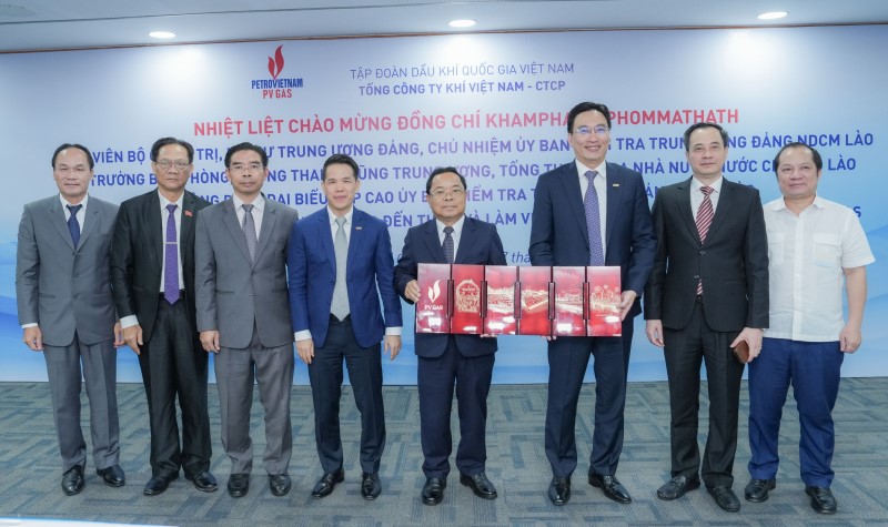 PV GAS welcomes inspection delegation from Laos PV GAS welcomes inspection delegation from Laos