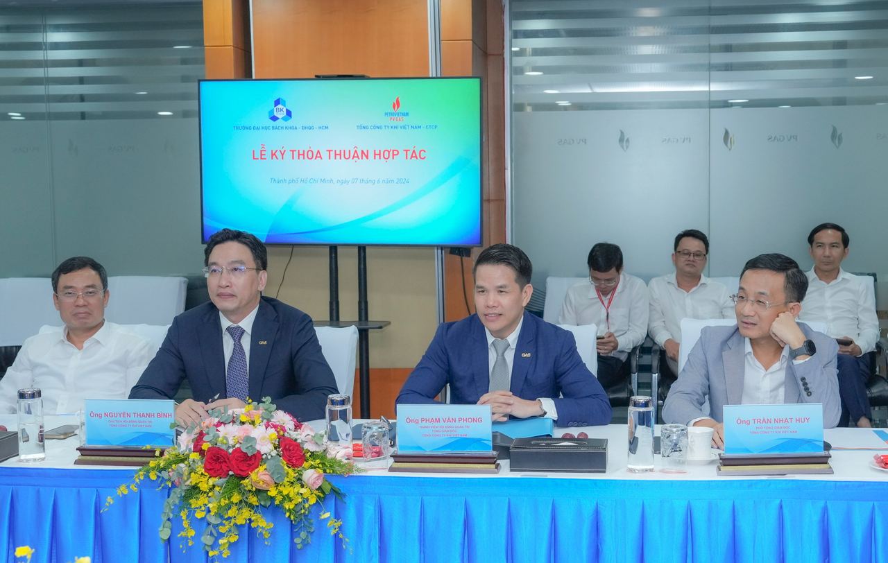 PV GAS và Trường Đại học Bách khoa ký kết hợp tác