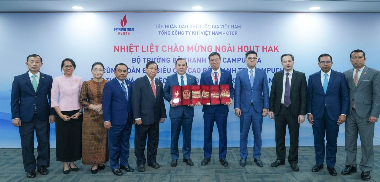 Đoàn thanh tra Campuchia nghiên cứu kinh nghiệm thực tiễn tại PV GAS