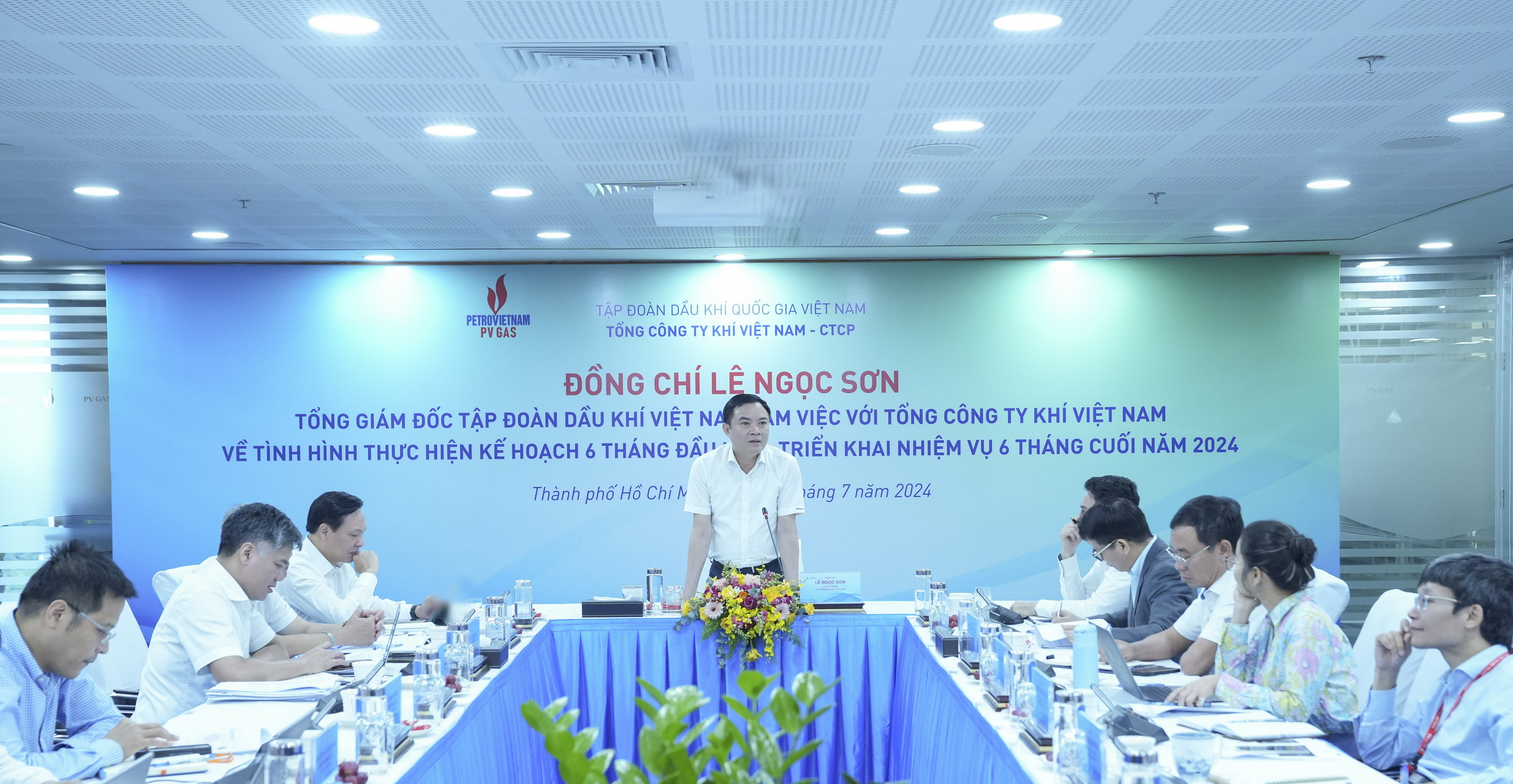 Petrovietnam’s President & CEO visits PV GAS