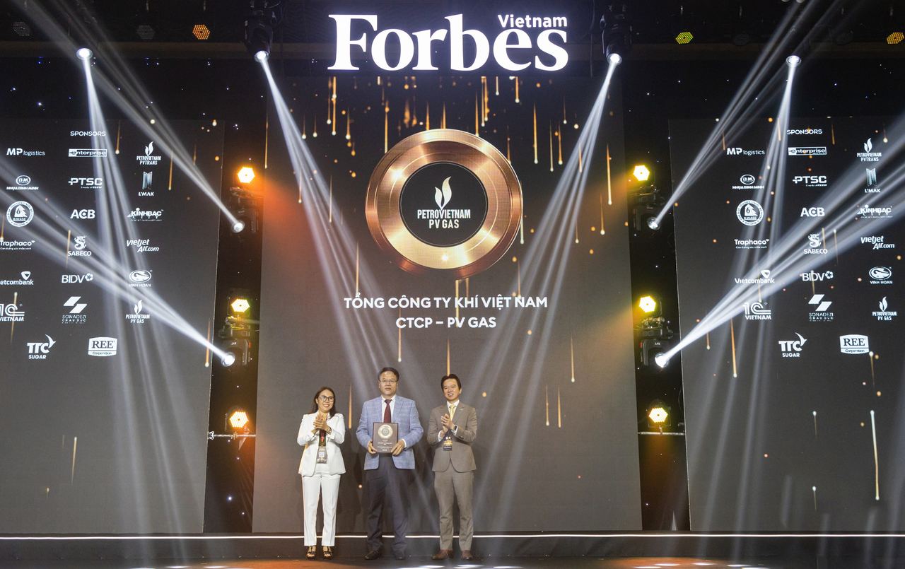 PV GAS 12 năm liên tiếp nhận vinh danh “Top 50 công ty niêm yết tốt nhất” của Forbes Việt Nam PV GAS 12 năm liên tiếp nhận vinh danh “Top 50 công ty niêm yết tốt nhất” của Forbes Việt Nam