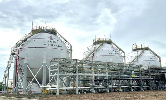 Tháng 7/2024: Đối mặt nhiều khó khăn, Petrovietnam duy trì tăng trưởng doanh thu và lợi nhuận