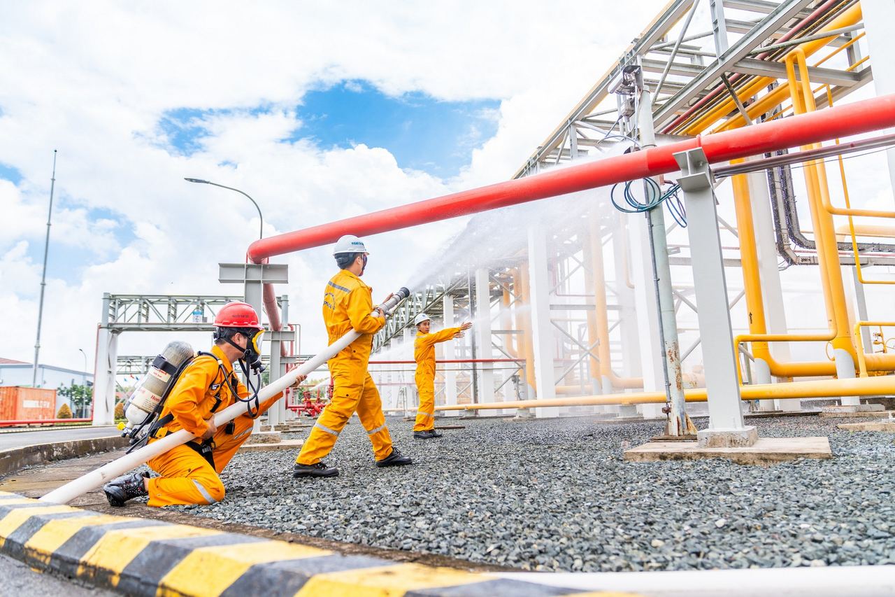 Công ty Khí Cà Mau triển khai  các chương trình đảm bảo an ninh, an toàn công trình khí