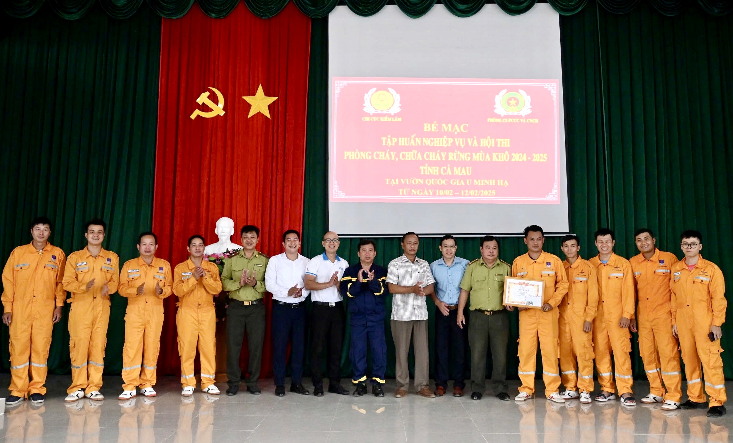 PV GAS Ca Mau wins First Prize in the 2025 Forest Fire Fighting Competition