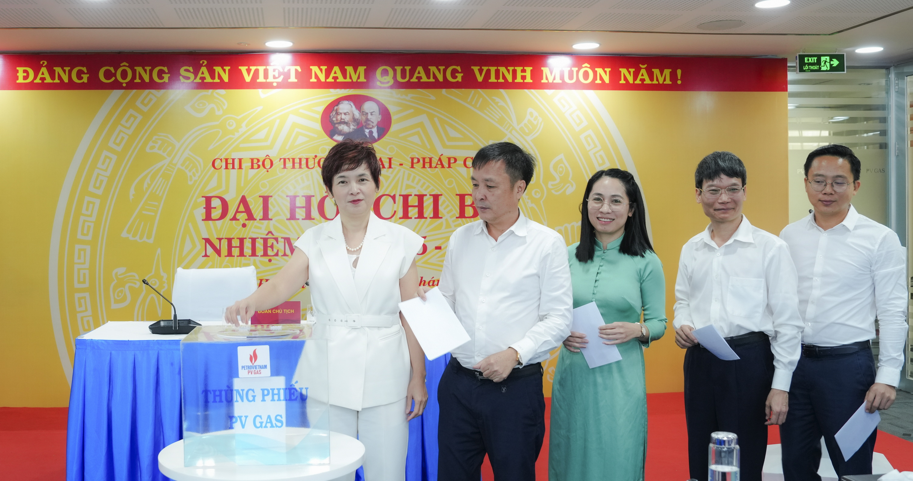 Cơ quan điều hành PV GAS tích cực chuẩn bị cho Đại hội Đảng bộ cơ sở