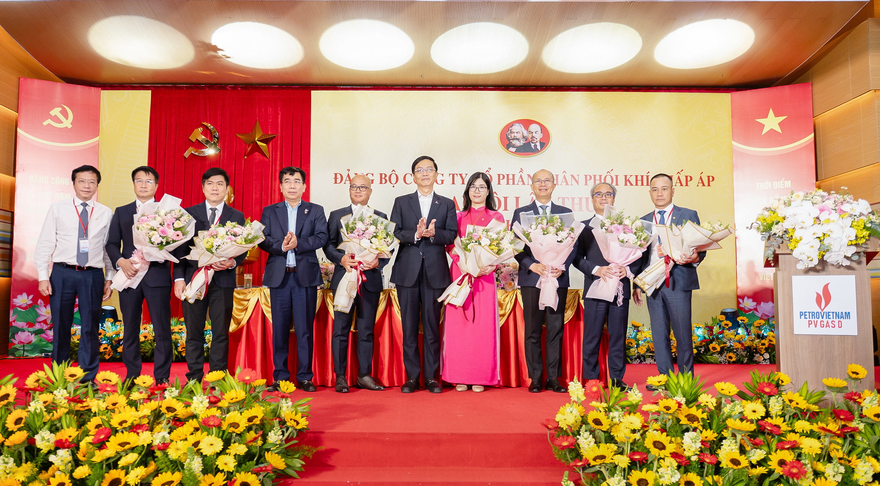 PV GAS D sets Party committee as foundation for its breakthroughs and sustainable development