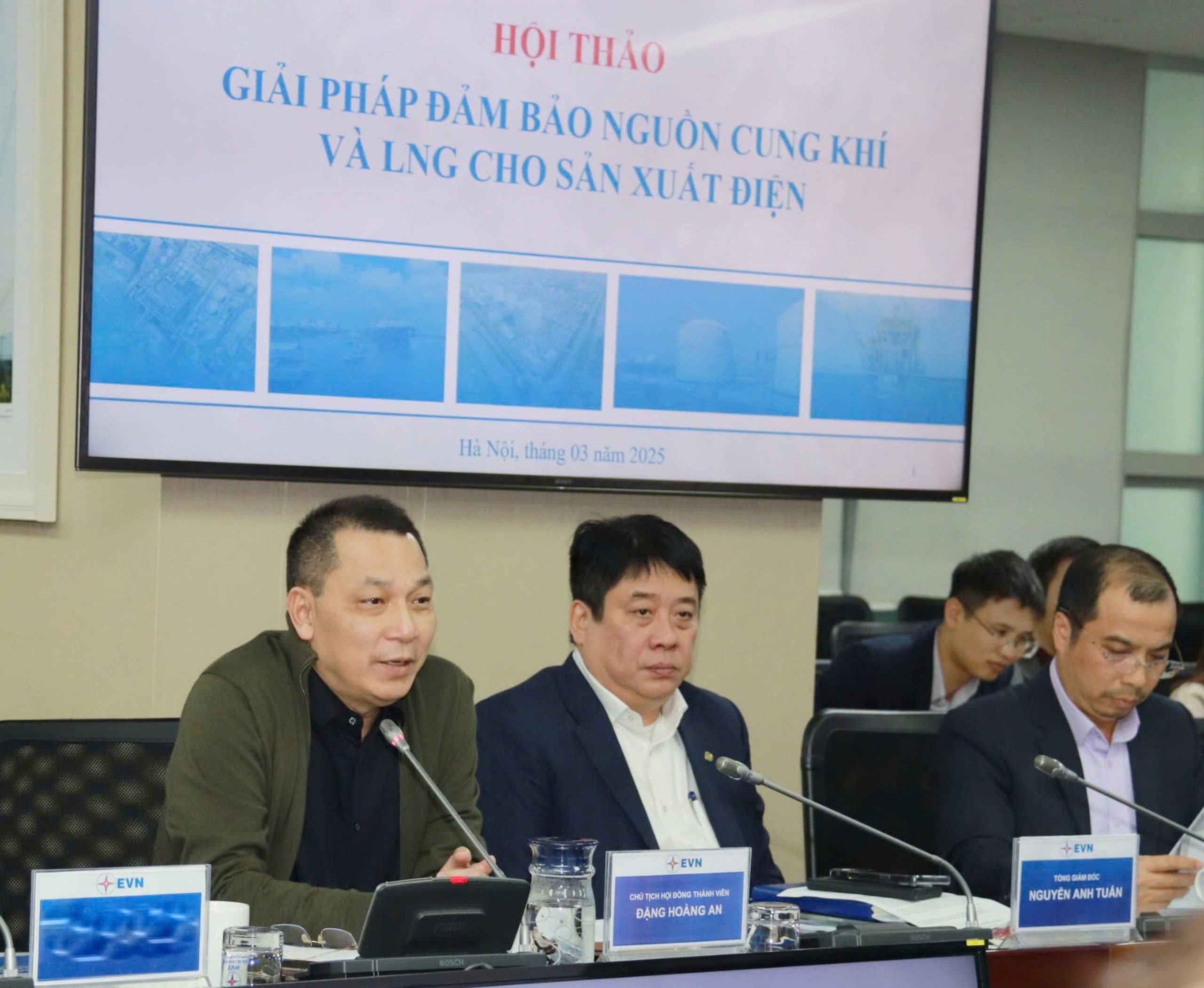 EVN and PV GAS work on stable gas and LNG supply for power generation (2025-2030)