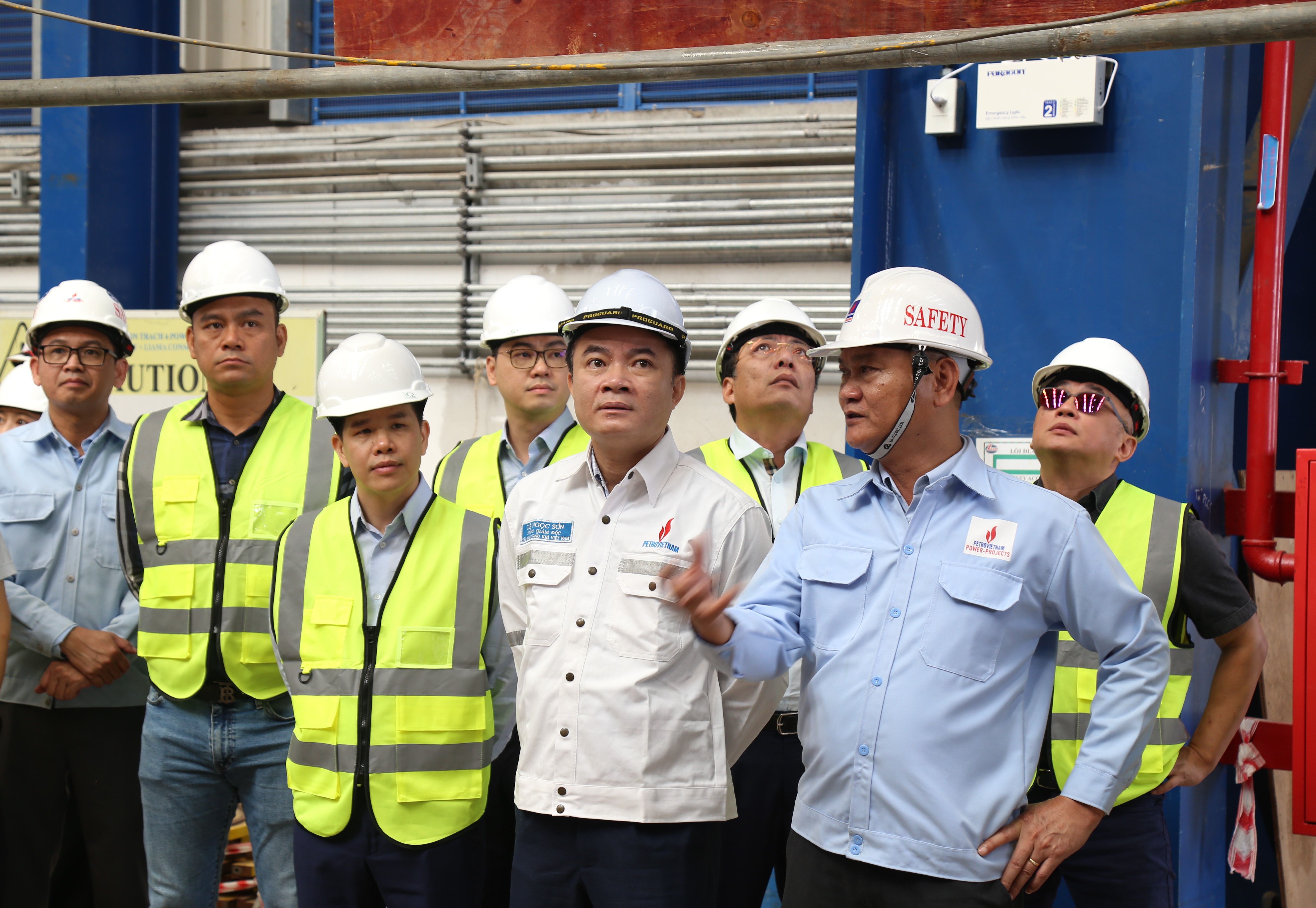 PV GAS signs 25-year contract to distribute LNG fto Nhon Trach 3 and Nhon Trach 4 power plants of PV Power