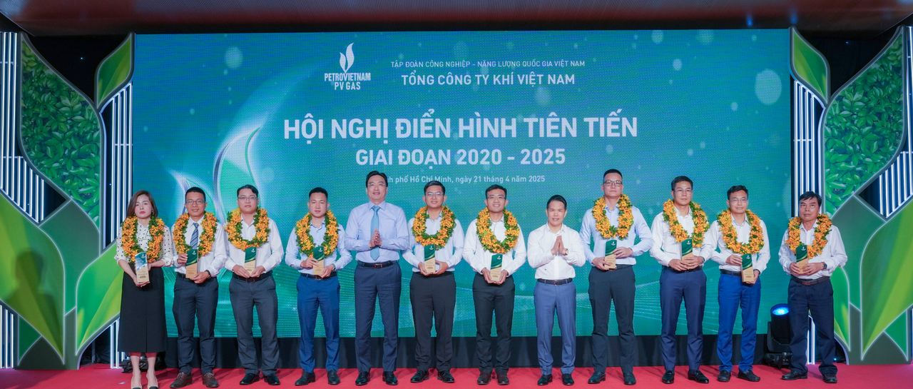 PV GAS tuyên dương điển hình tiên tiến và phát động thi đua giai đoạn 2025 – 2030