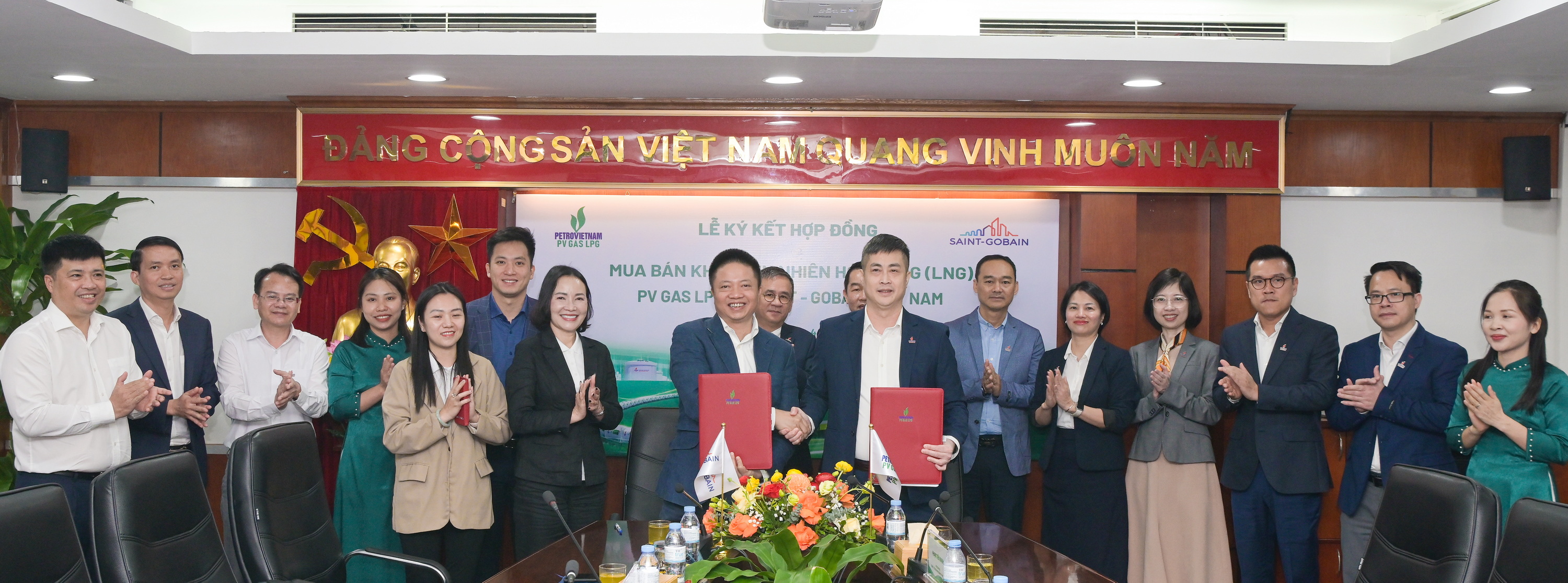 PV GAS LPG and Saint-Gobain CP North Vietnam Sign LNG SPA