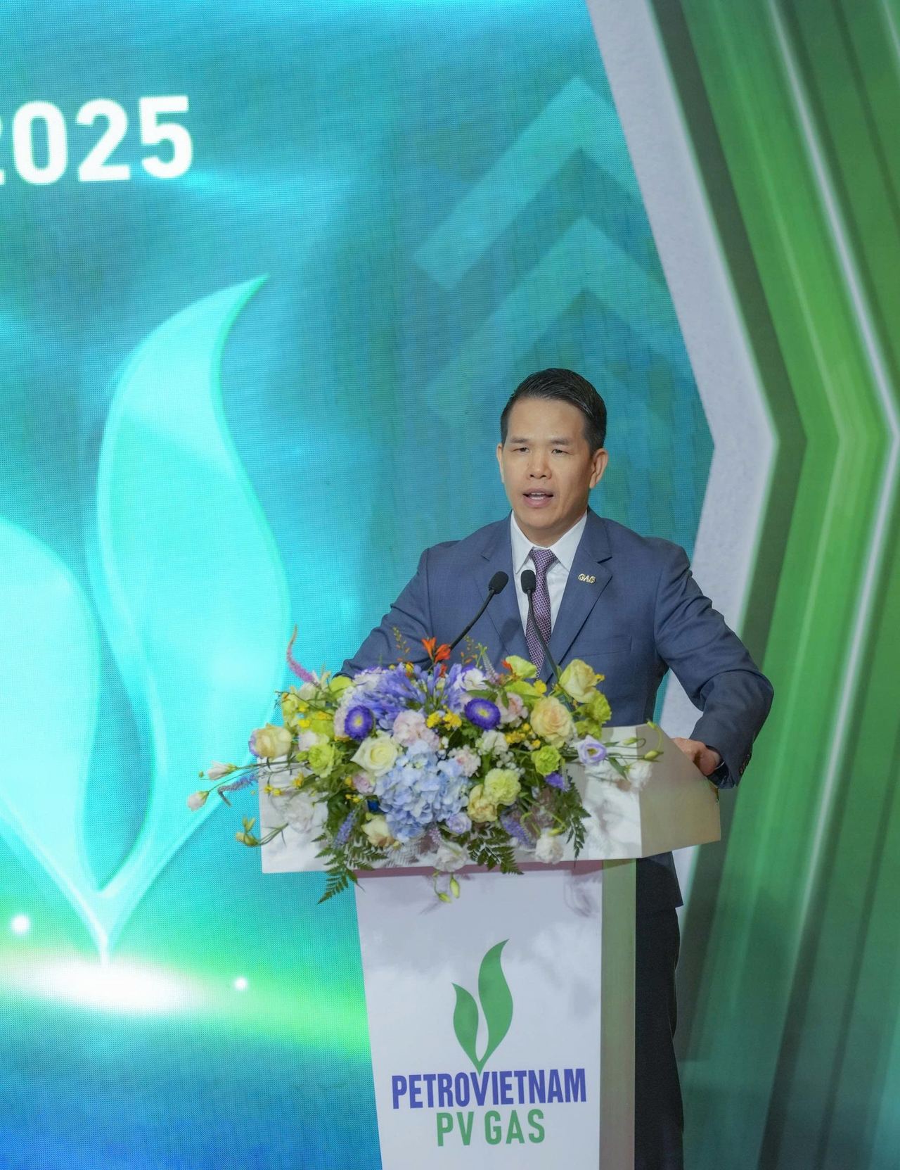 Đại hội đồng cổ đông thường niên năm 2025: công bố kết quả kinh doanh ngoạn mục, cổ đông đặt trọn niềm tin cho lộ trình phát triển bền vững của PV GAS