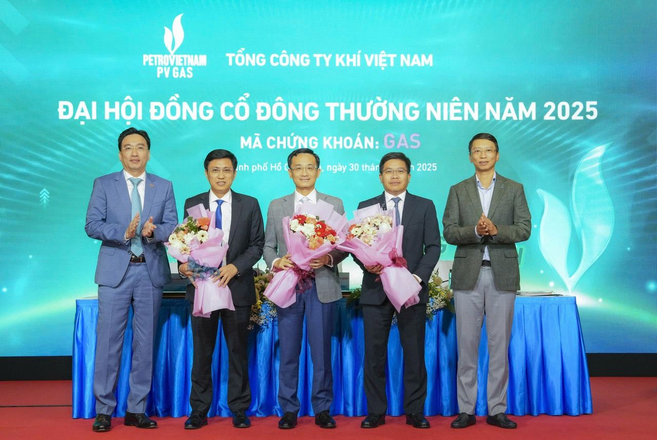 Đại hội đồng cổ đông thường niên năm 2025: công bố kết quả kinh doanh ngoạn mục, cổ đông đặt trọn niềm tin cho lộ trình phát triển bền vững của PV GAS