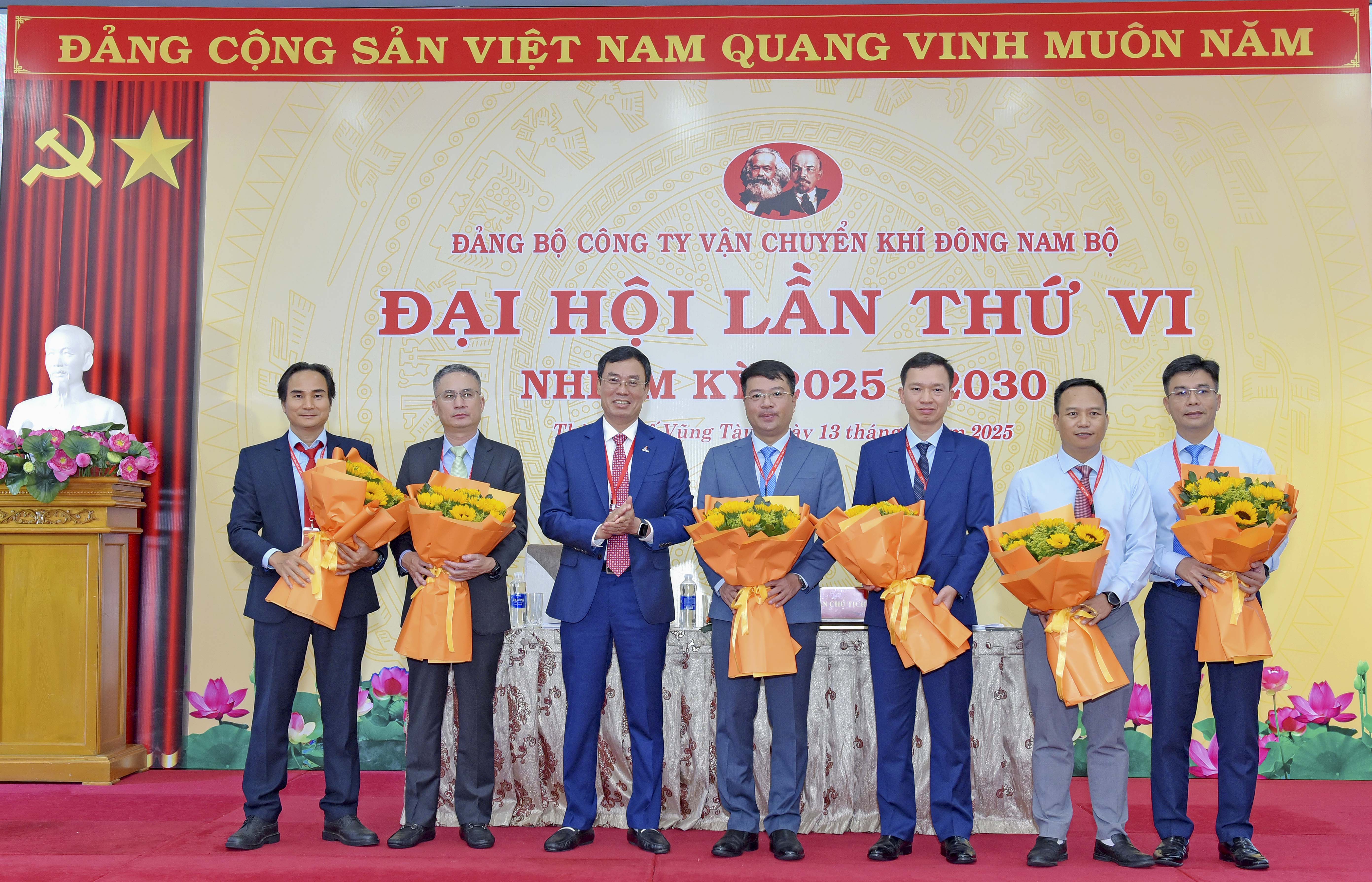 Đảng bộ PV GAS SE nhiệm kỳ 2025 – 2030: Đoàn kết – Đổi mới – Đột phá – Phát triển Đảng bộ PV GAS SE nhiệm kỳ 2025 – 2030: Đoàn kết – Đổi mới – Đột phá – Phát triển