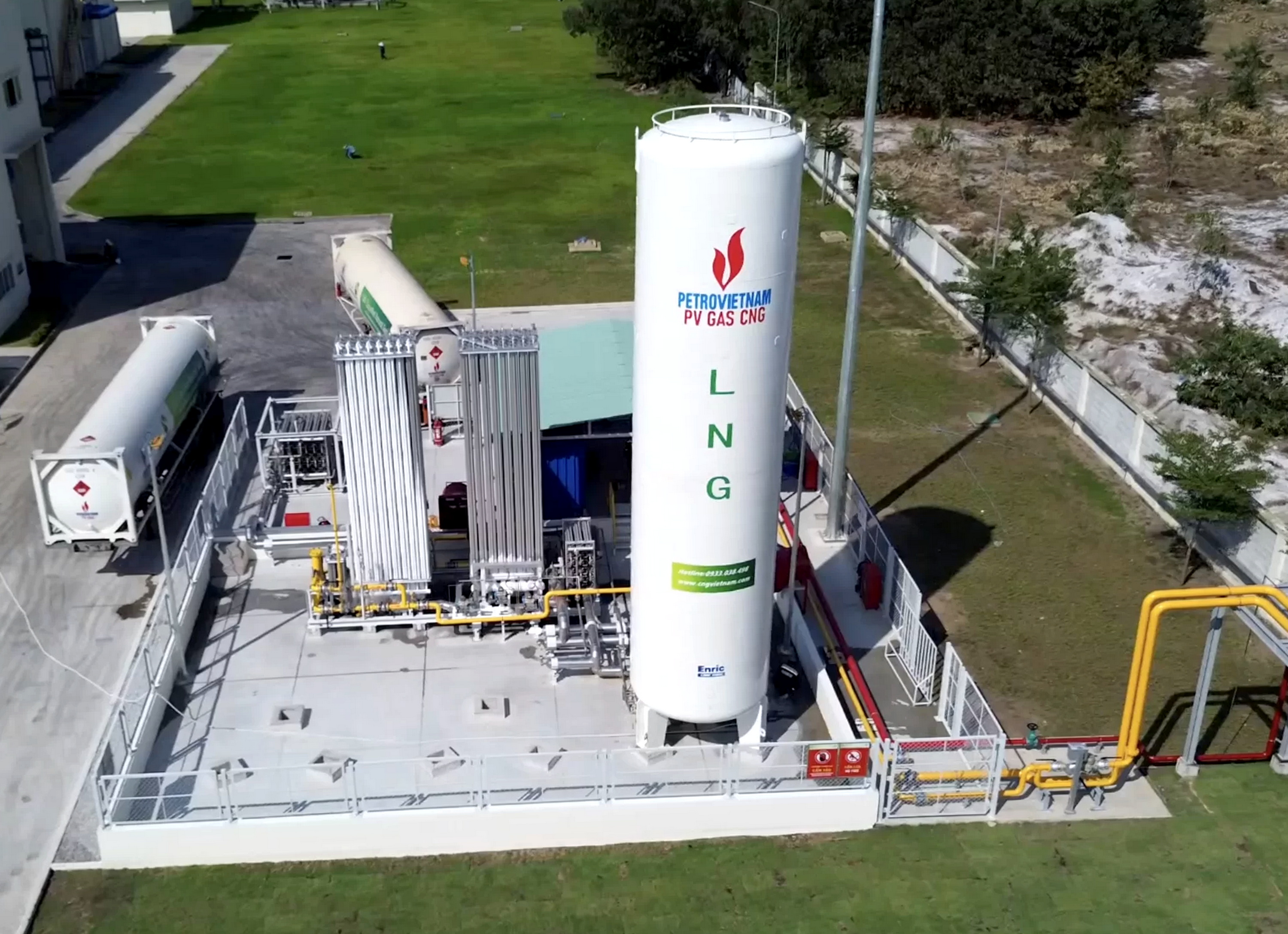 PV GAS CNG supplies LNG to HS Hyosung Quang Nam