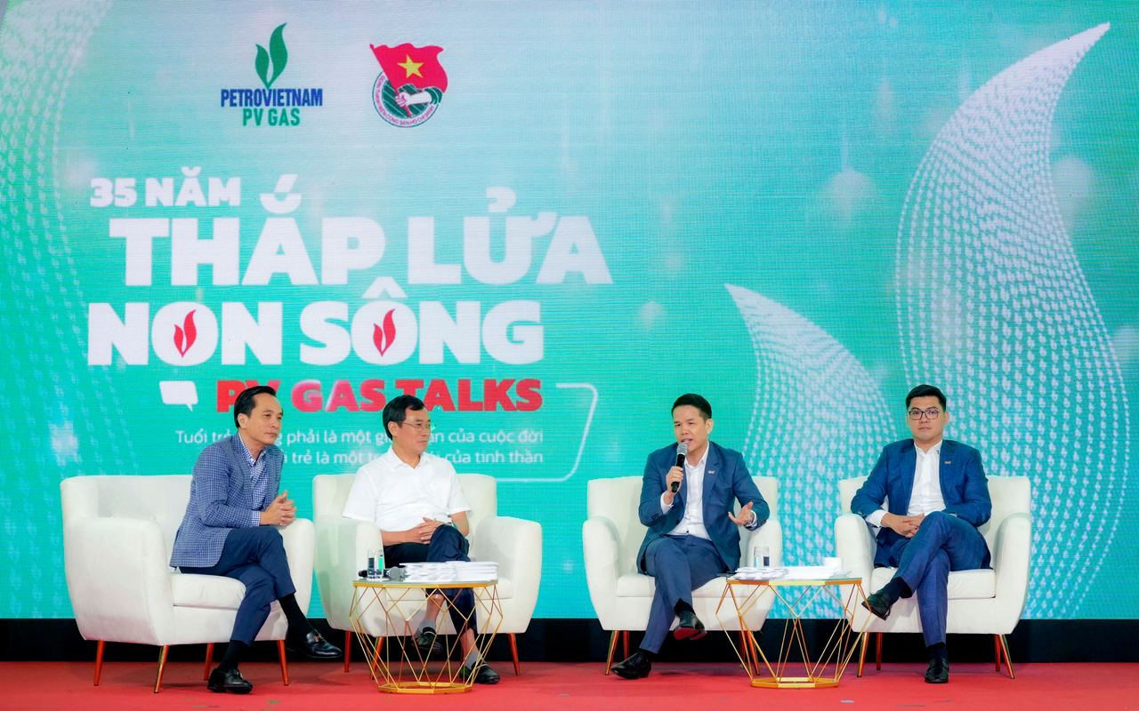 PV GAS Talks “35 năm - Thắp lửa non sông”: Hành trình truyền cảm hứng, kết nối và giữ lửa nhiệt huyết