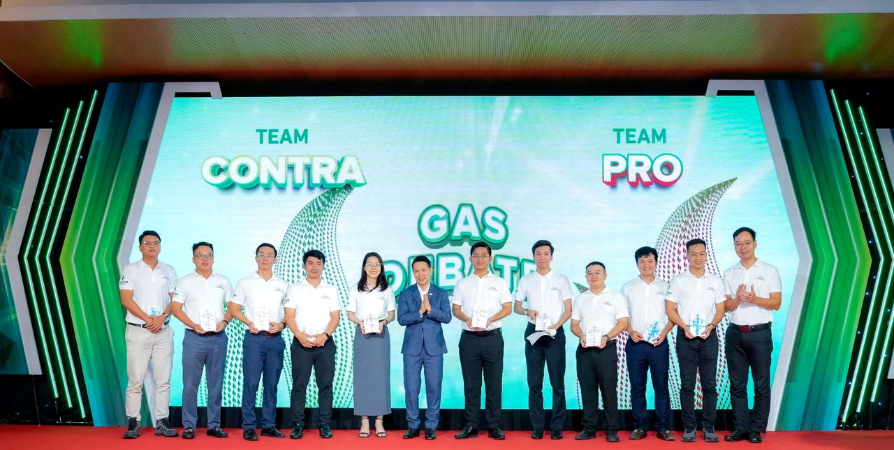 PV GAS Talks “35 năm - Thắp lửa non sông”: Hành trình truyền cảm hứng, kết nối và giữ lửa nhiệt huyết