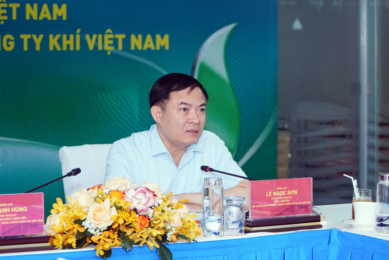 Thường trực Đảng ủy Petrovietnam làm việc với PV GAS: Quyết tâm hoàn thành kế hoạch quản trị 2025, hướng tới mục tiêu 2030