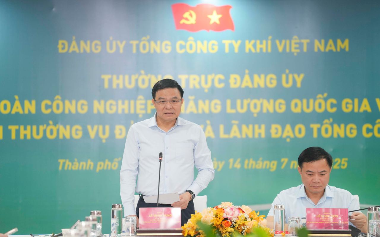 Thường trực Đảng ủy Petrovietnam làm việc với PV GAS: Quyết tâm hoàn thành kế hoạch quản trị 2025, hướng tới mục tiêu 2030