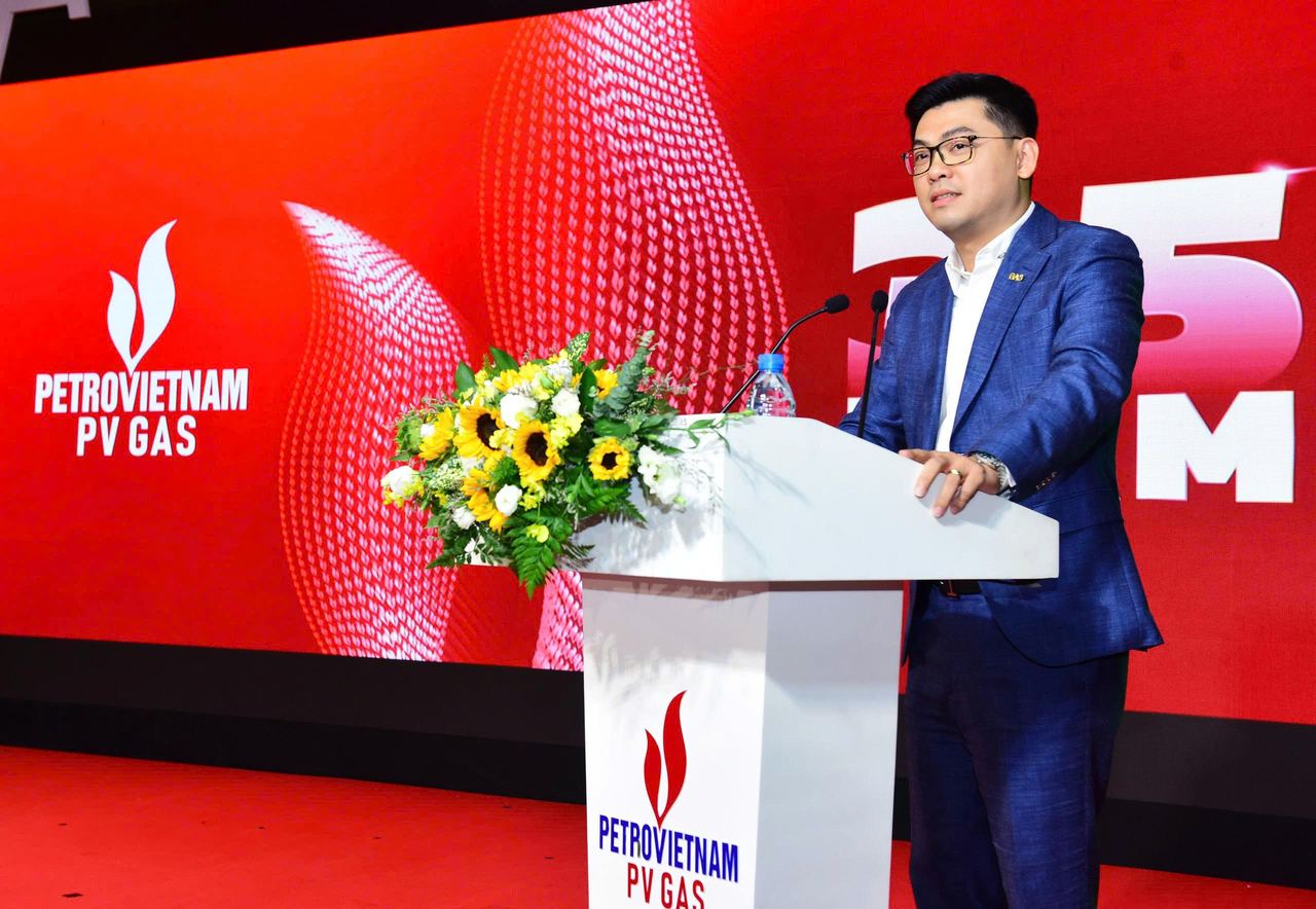 “PV GAS - 35 năm Thắp lửa non sông” – chiến dịch truyền thông độc đáo được phát động đầy ấn tượng tại PV GAS