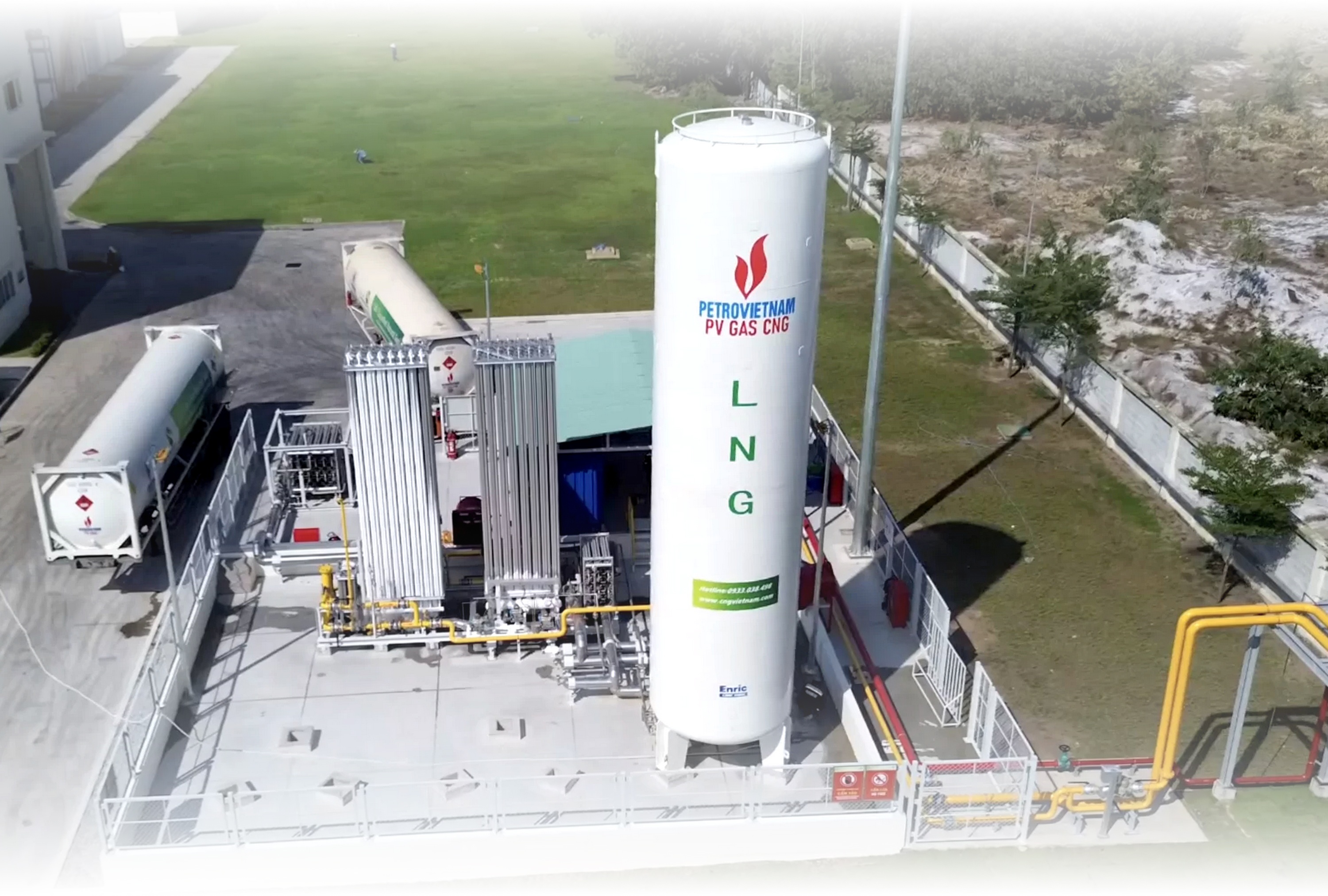 Petrovietnam: Những bước đi mạnh mẽ hiện thực hóa "bước chuyển kỷ nguyên" Petrovietnam: Những bước đi mạnh mẽ hiện thực hóa "bước chuyển kỷ nguyên"